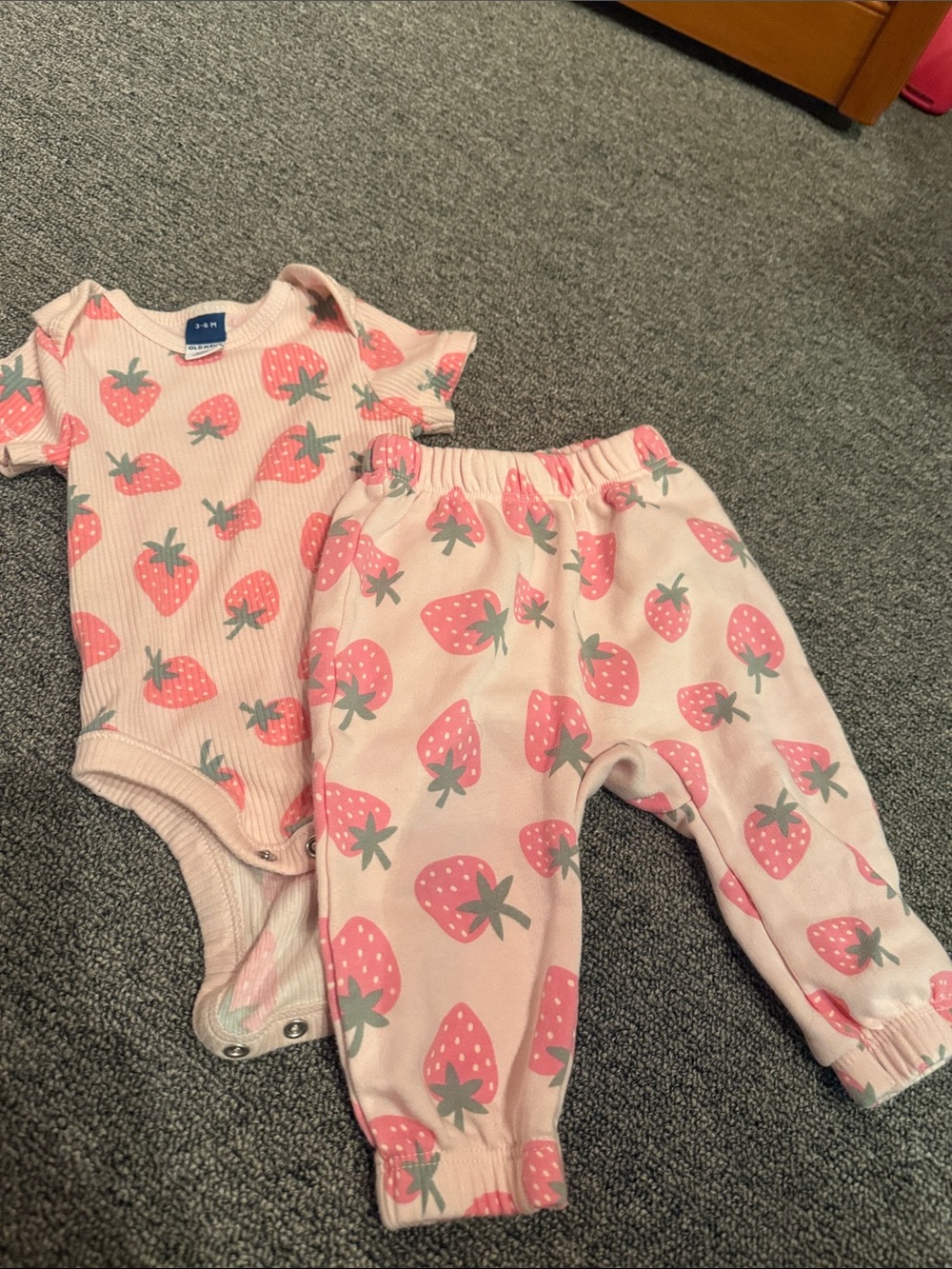 Strawberry Outfit